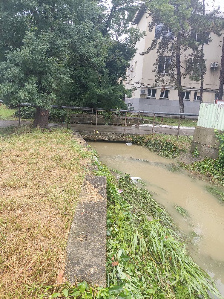 Кто перекрыл ливневую канализацию в пгт Новомихайловский? 7 1000239691 Туапсе инфо