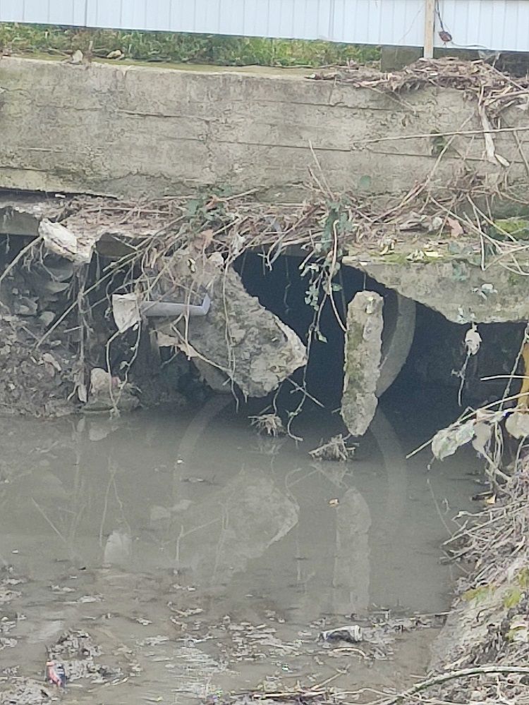 Кто перекрыл ливневую канализацию в пгт Новомихайловский? 9 1000239694 Туапсе инфо