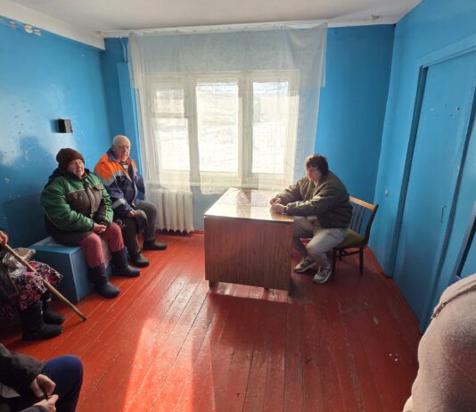 Муниципальный депутат Николай Жогалев встретился с жителями ст. Чинары. Видео