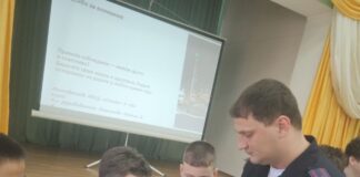 Сотрудники Госавтоинспекции г. Туапсе совместно с представителями управления образования проводят профилактические беседы в образовательных учреждениях Туапсе инфо