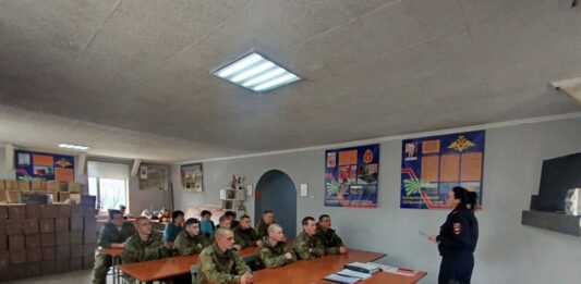 Военнослужащим рассказали о мошенниках