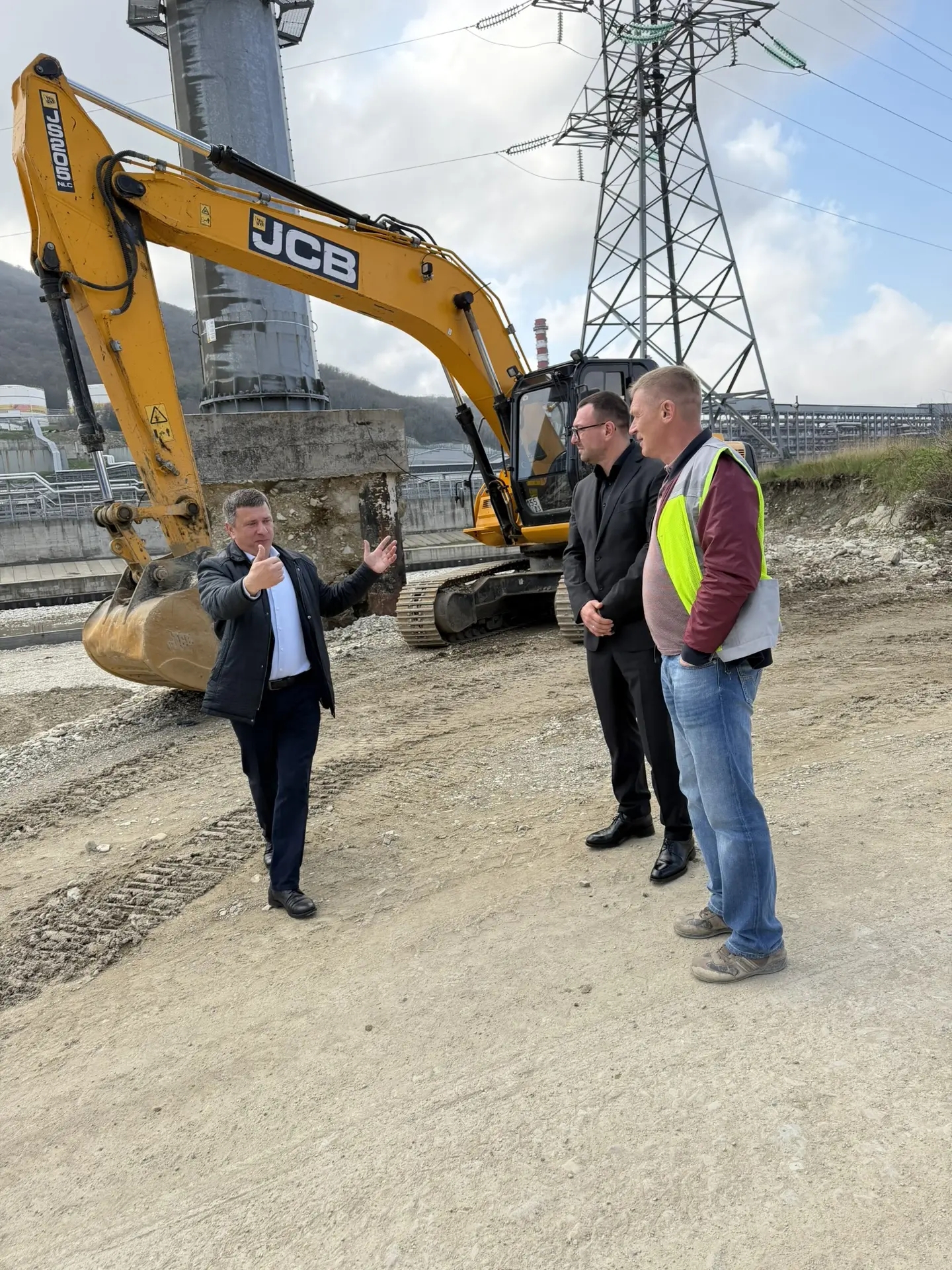 Давид Кириченко осмотрел стройплощадки Туапсе