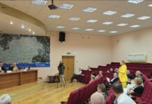 Глава Туапсе провёл совещание с пострадавшим бизнесом