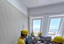 Активисты партии СР начали сбор подписей