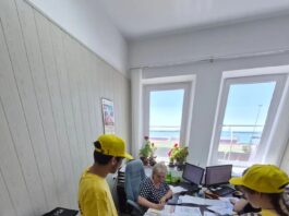 Активисты партии СР начали сбор подписей